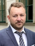 Bausachverständiger, Immobiliensachverständiger, Immobiliengutachter und Baugutachter  Alexander Quade B. Eng. Giebelstadt